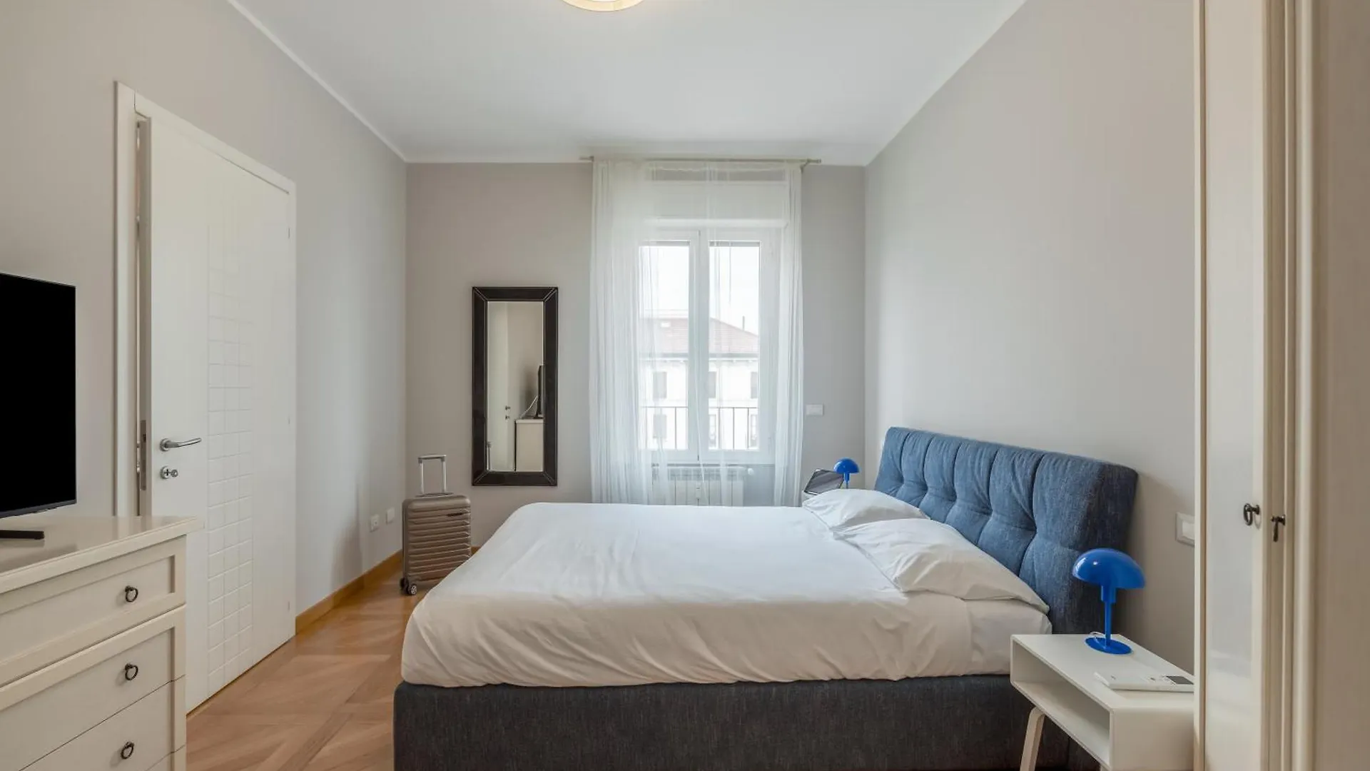 Apartment Allegroitalia Corso Concordia Milan Italy